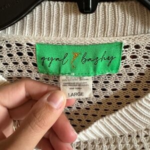 Gyal Bashy crochet long sleeve crop top in size large